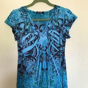 Apt 9 Top Excellent condition